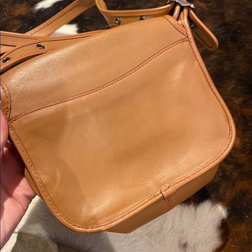 Coach Limited Edition Tan Leather Crossbody Bag - Picture 5 of 6
